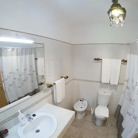 Seventies Cheap & Chic Ii 3*