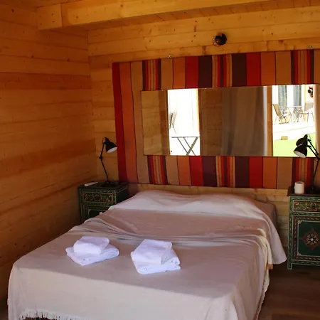 Seventies Cheap & Chic Ii