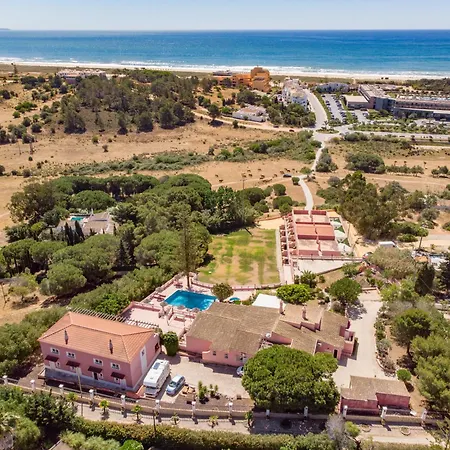 Hotel apartamentowy Seventies Cheap & Chic Ii